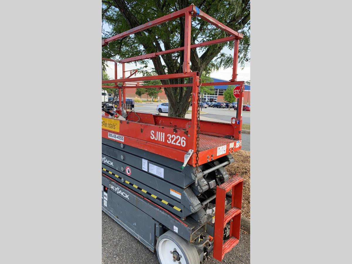 2015 Skyjack SJ3226