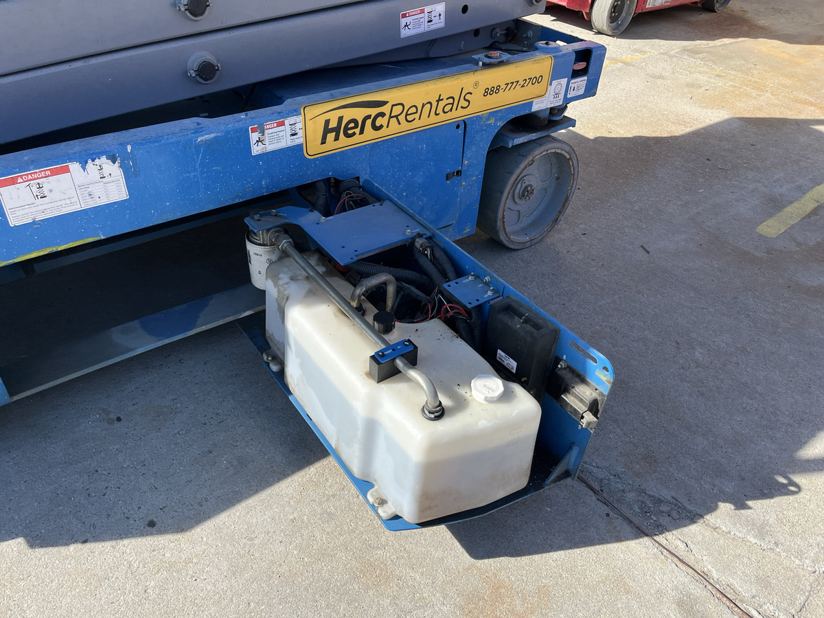 2019 Genie GS-4047-11