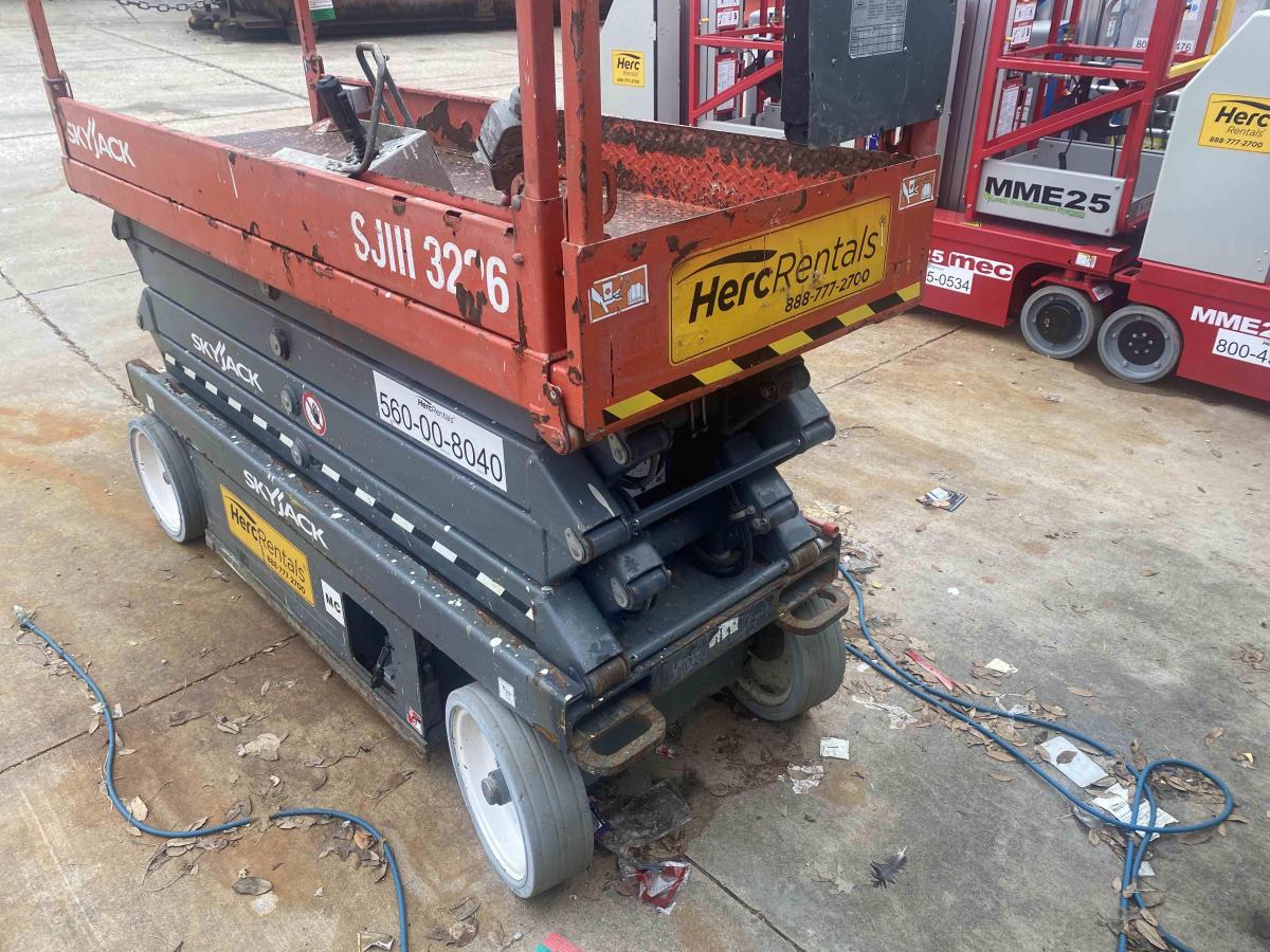 2016 Skyjack SJ3226