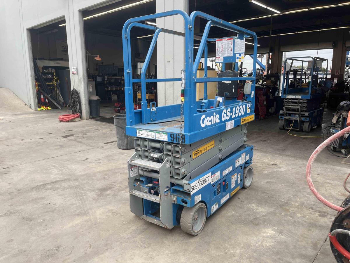 2017 Genie GS-1930