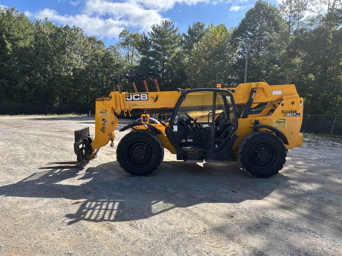 2021 JCB 507-42