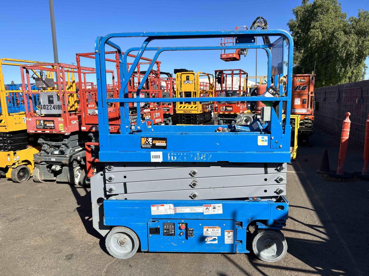 2017 Genie GS-1930