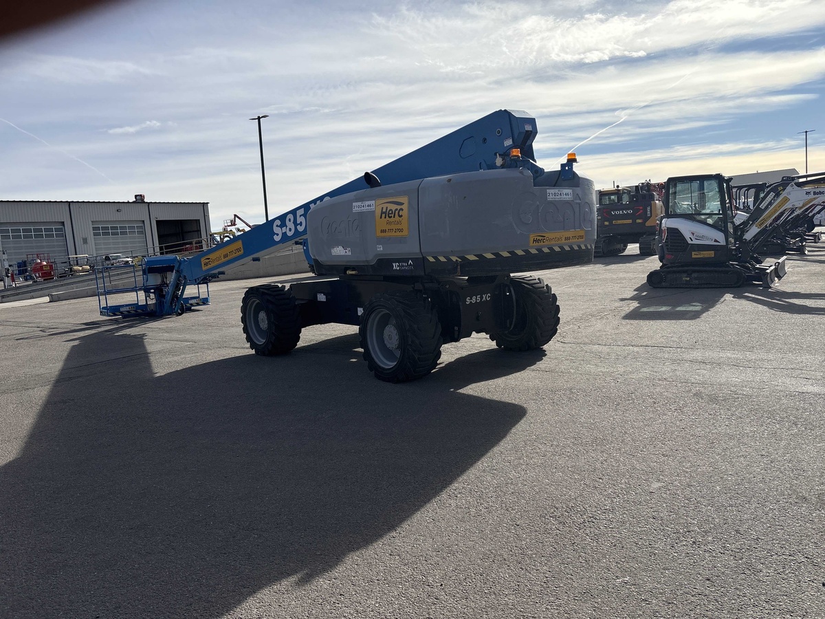 2018 Genie S-85-3