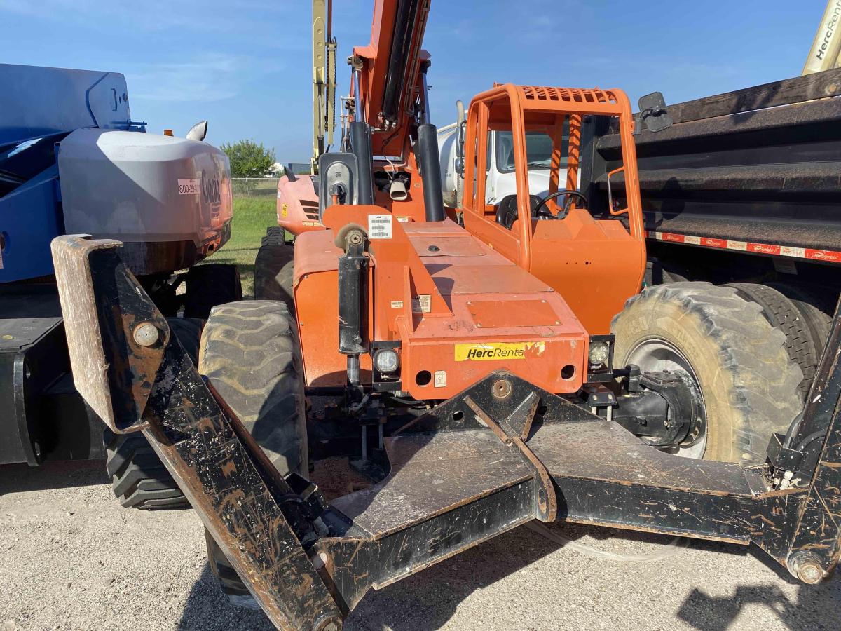 2019 SkyTrak 10042