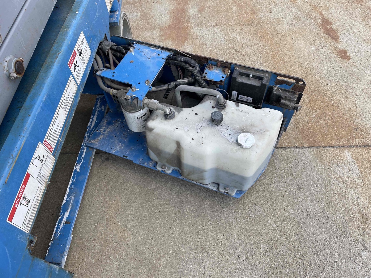 2018 Genie GS-1930-8