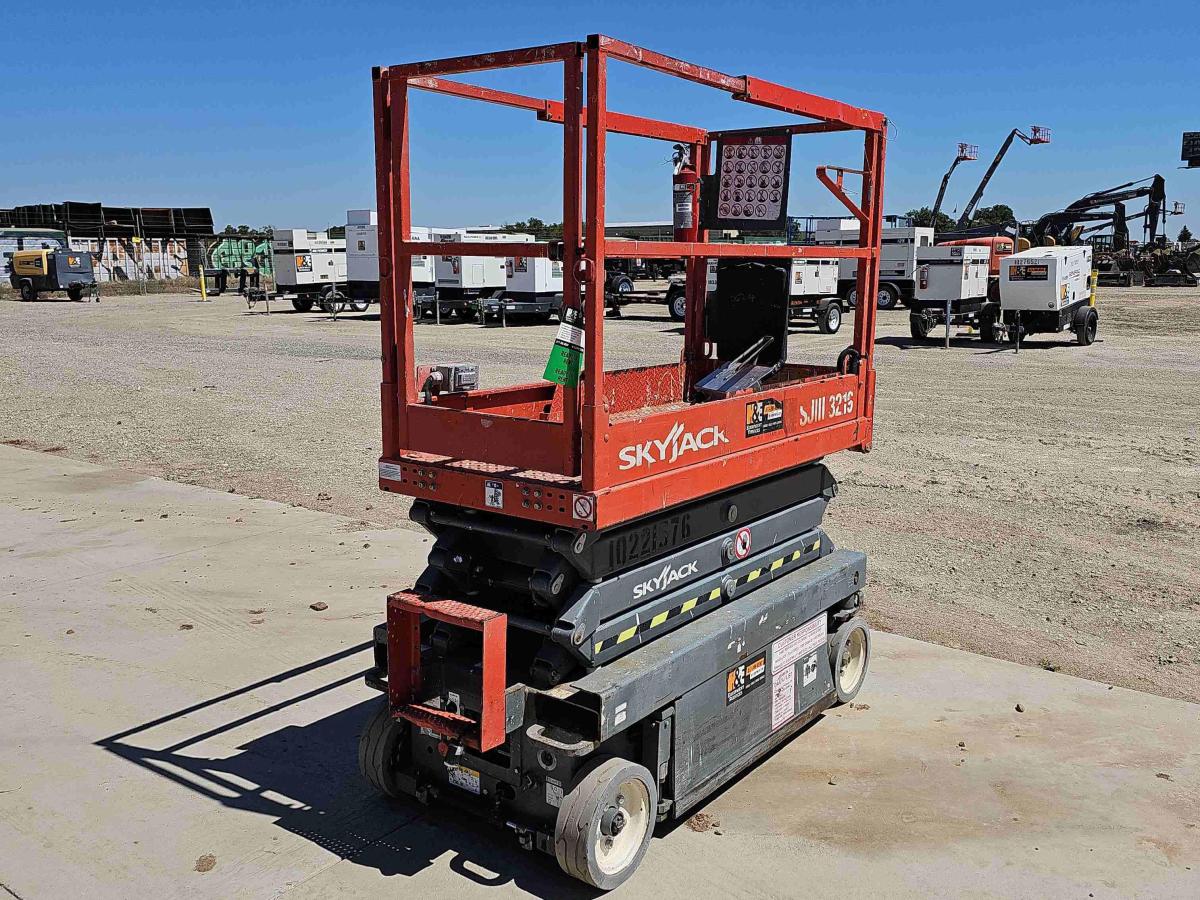 2017 Skyjack SJ3219