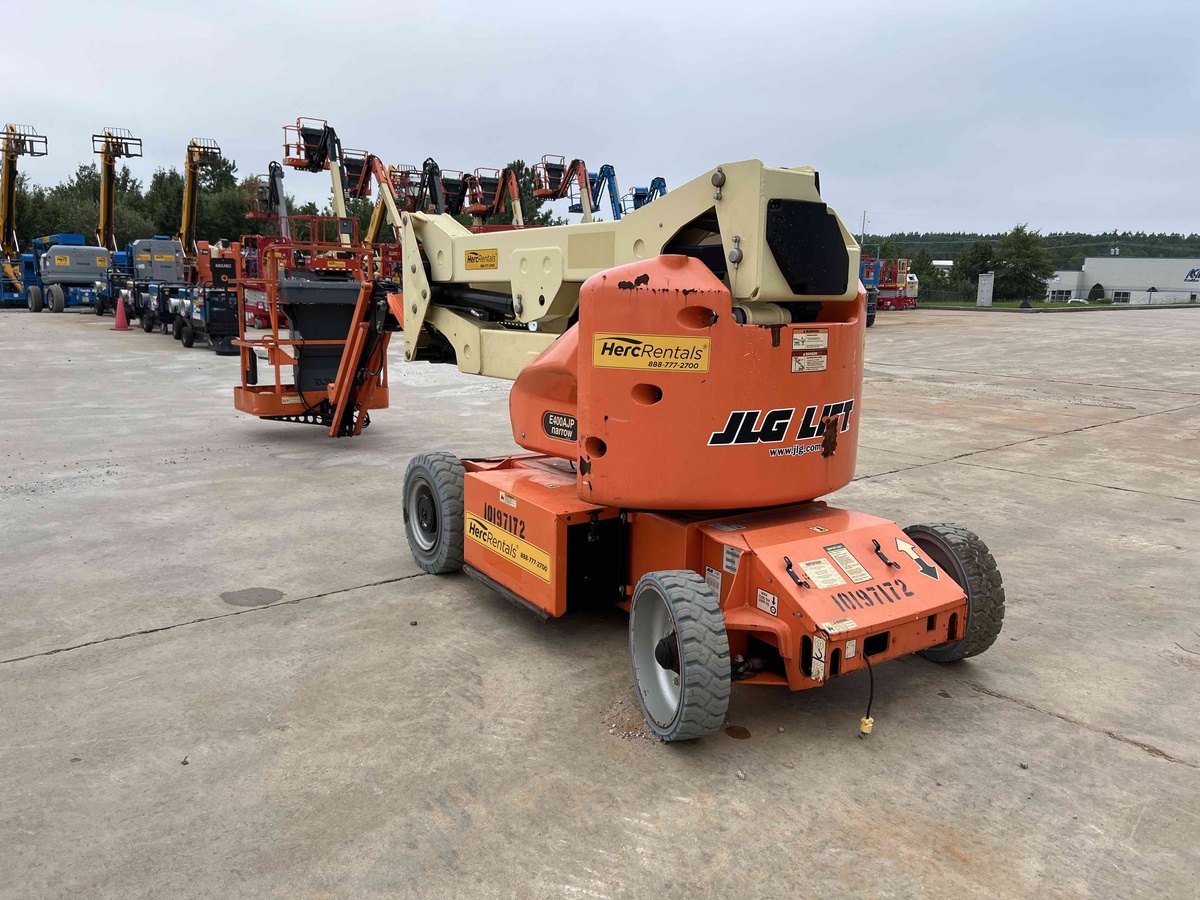 2016 JLG E400AJPN-5