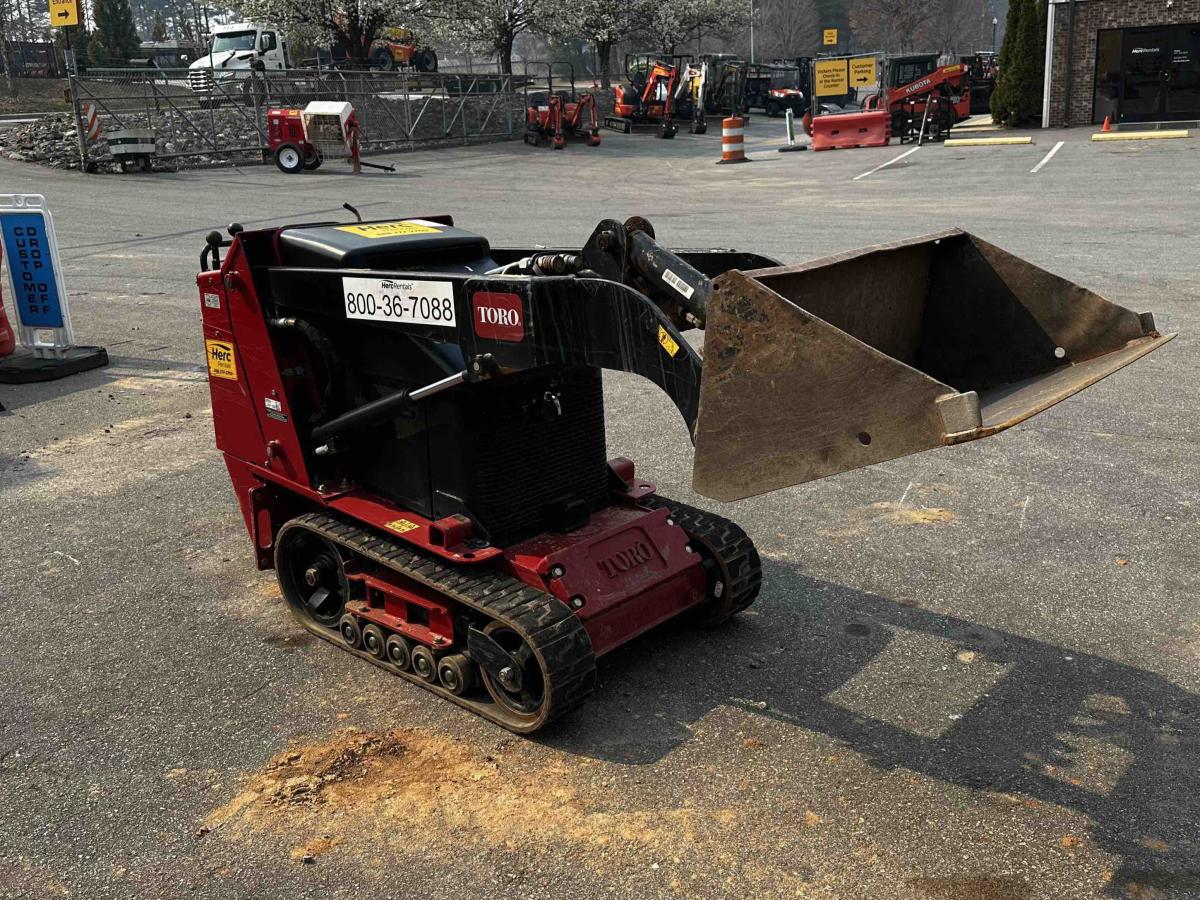 2021 Toro DINGO TX525N