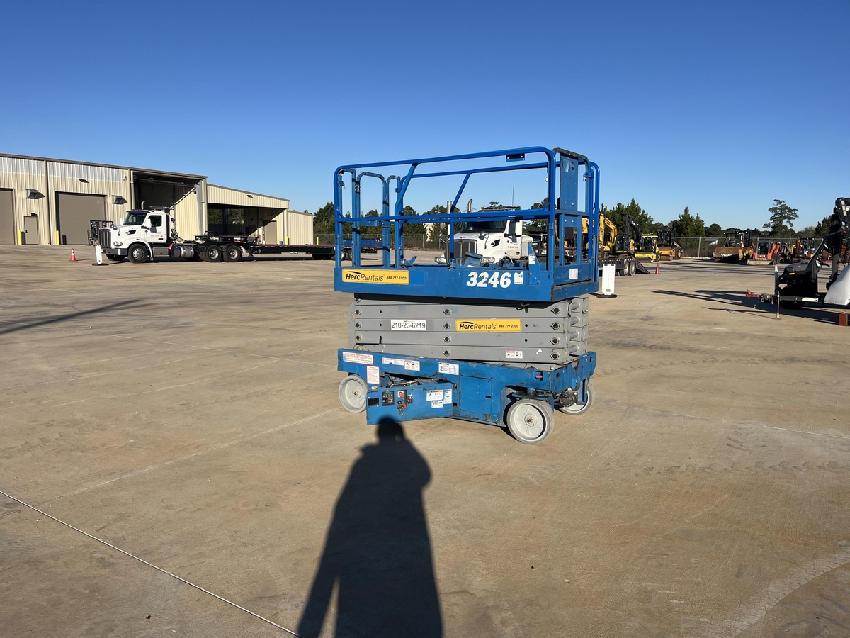 2018 Genie GS-3246-13