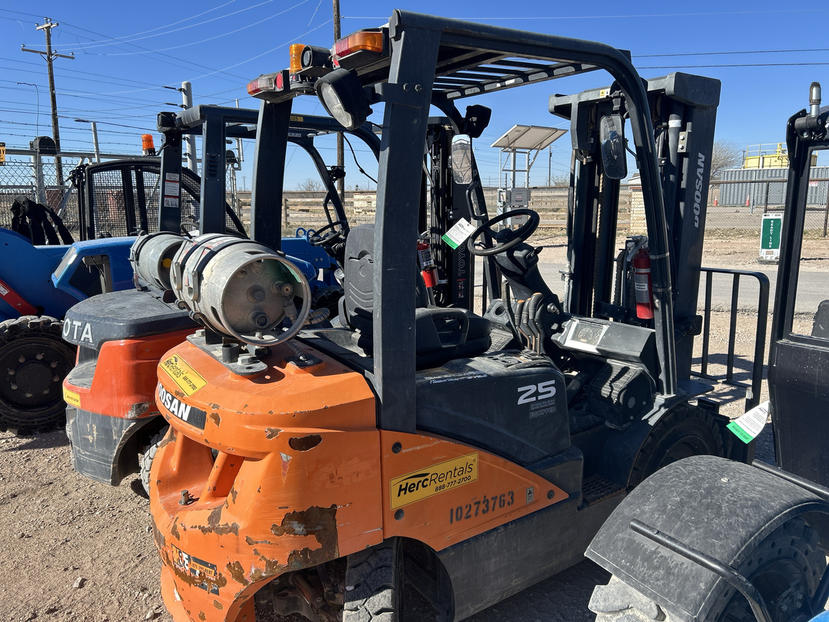 2019 Doosan G25N-7