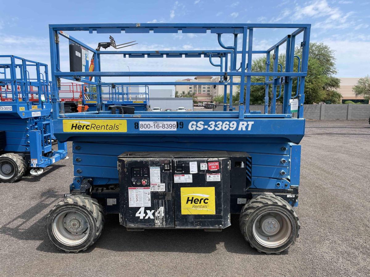 2017 Genie GS-3369 RT-3