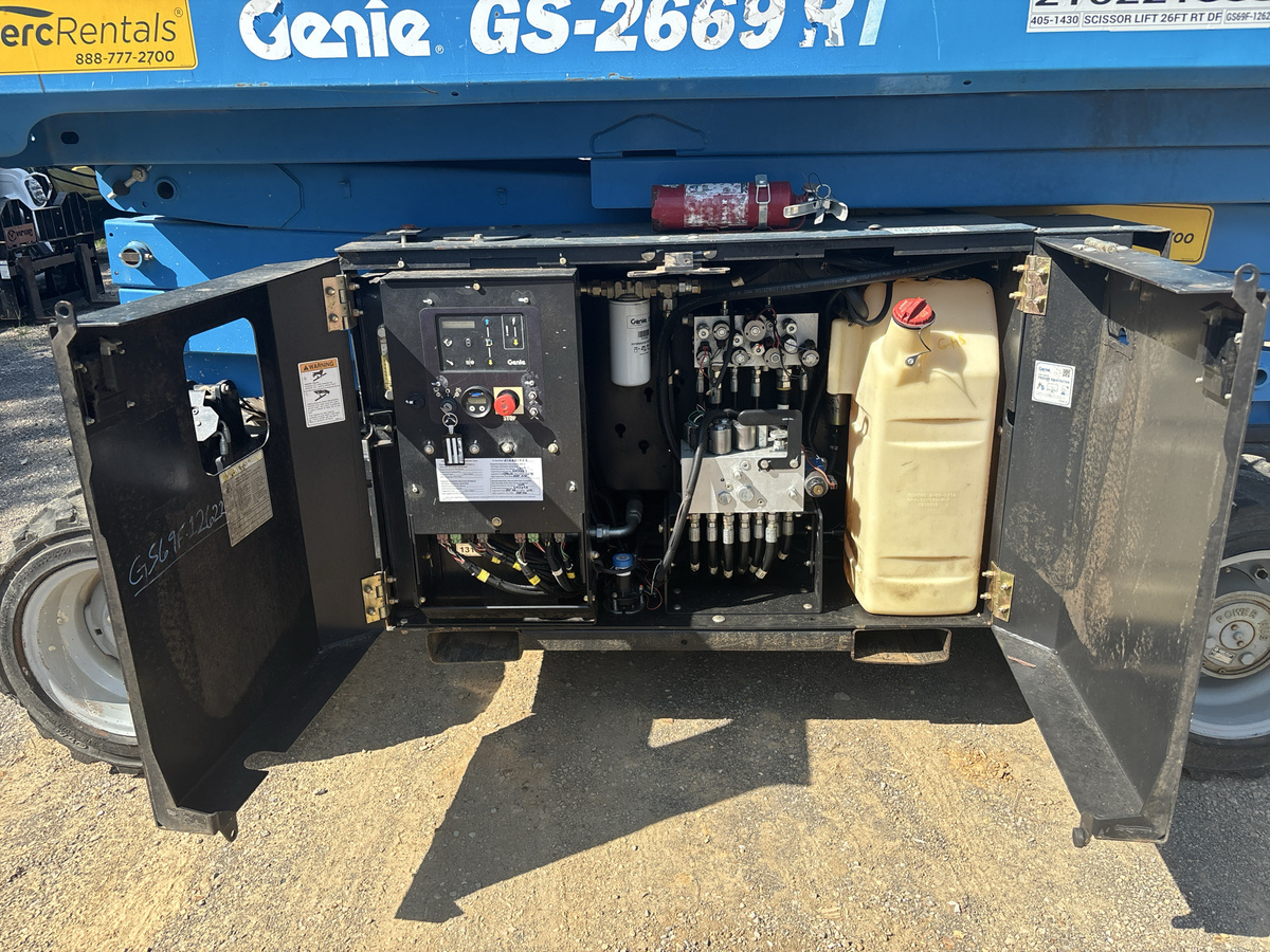 2017 Genie GS-2669 RT-5