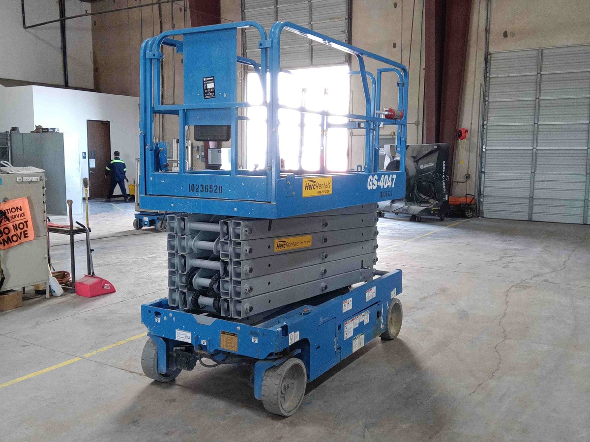 2018 Genie GS-4047-4