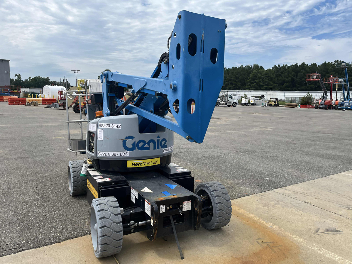 2018 Genie Z-33/18-4