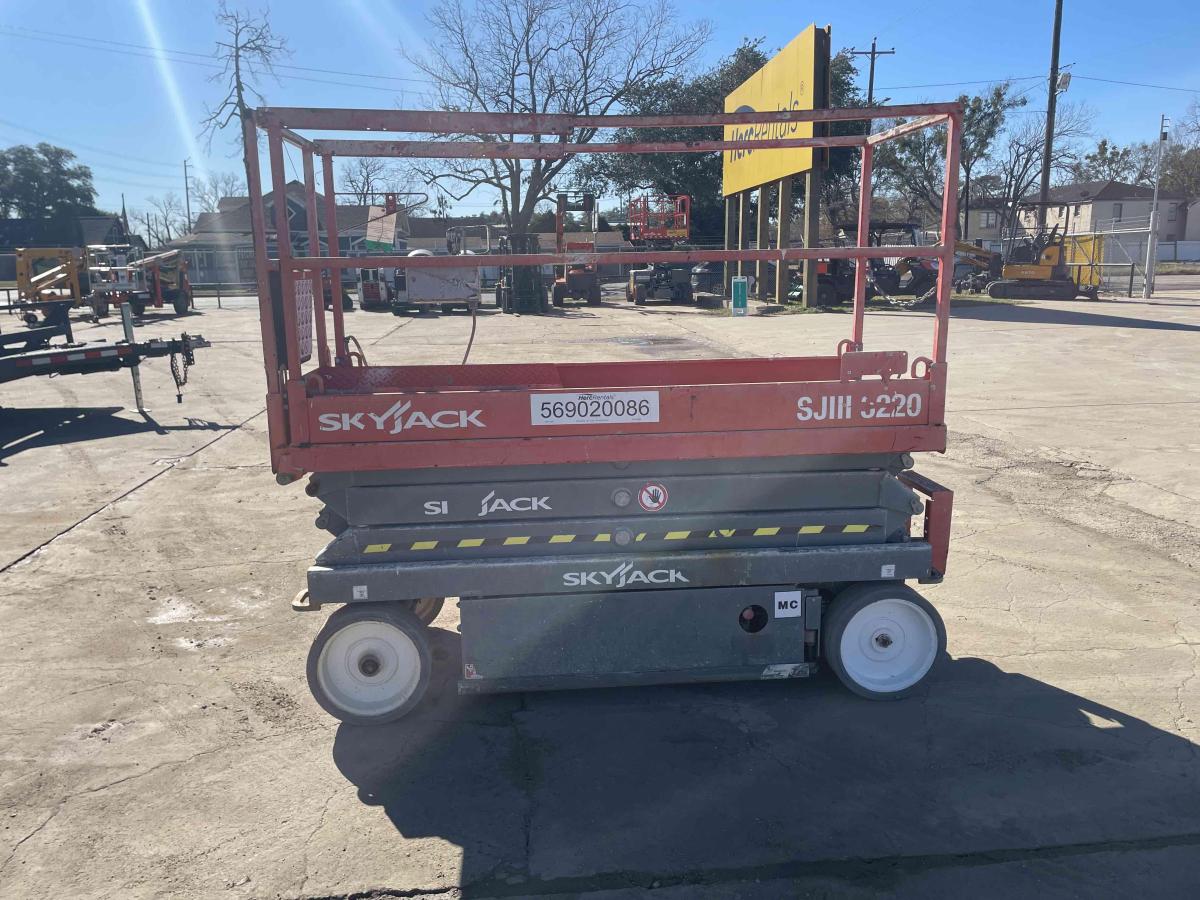 2019 Skyjack SJ-3220