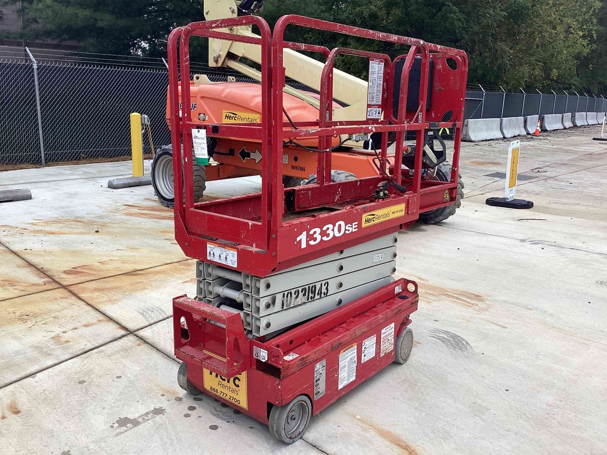 2017 MEC 1330SE-2