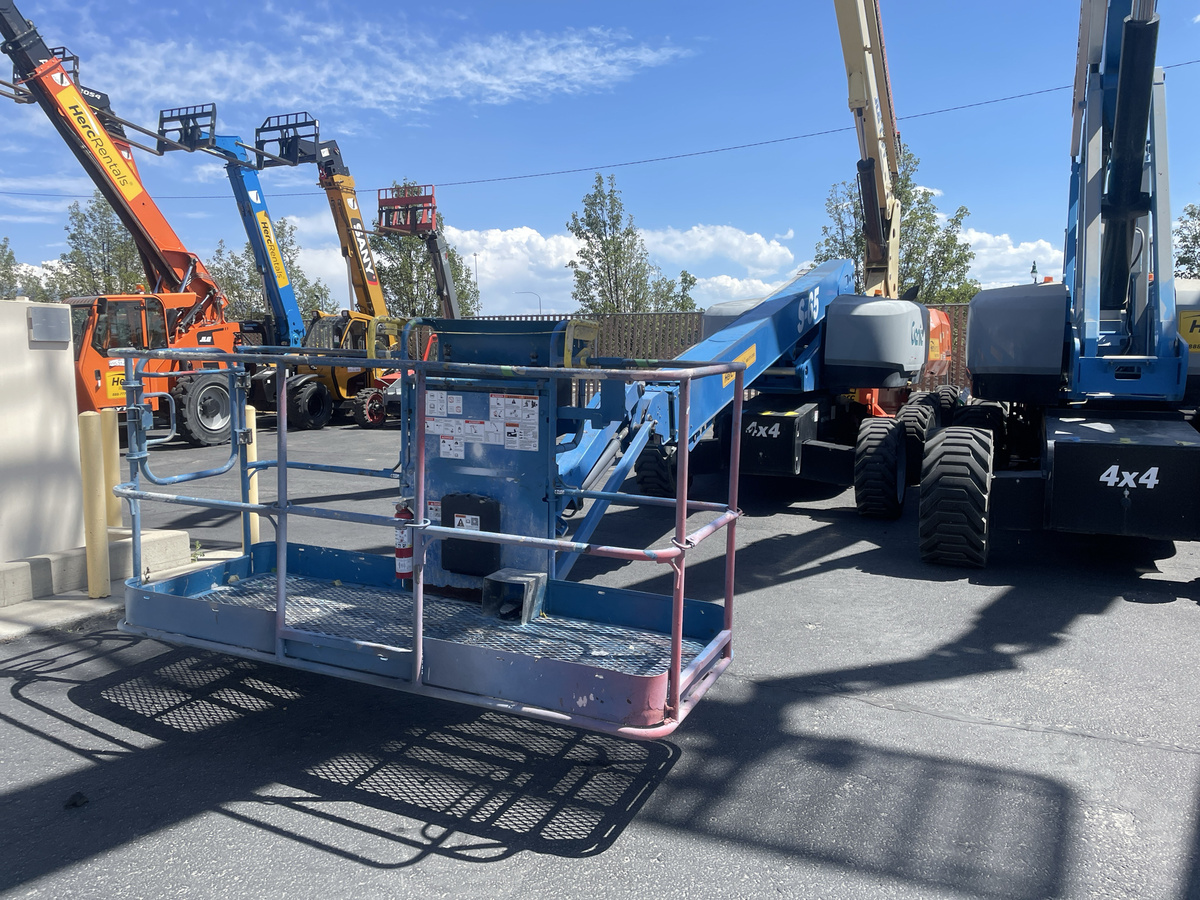 2018 Genie S-65-4