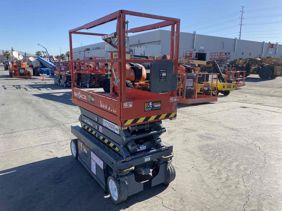 2017 Skyjack SJ3219