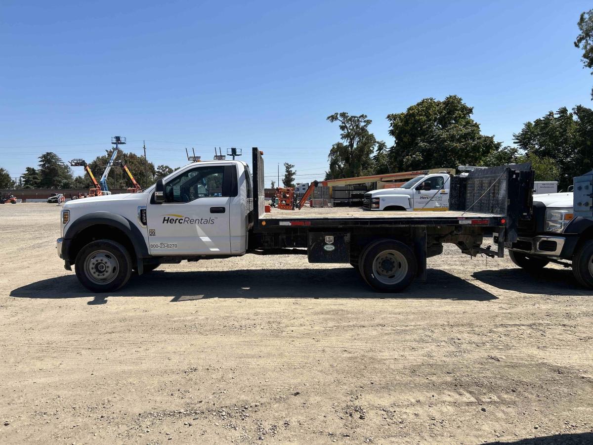 2018 Ford F550-5