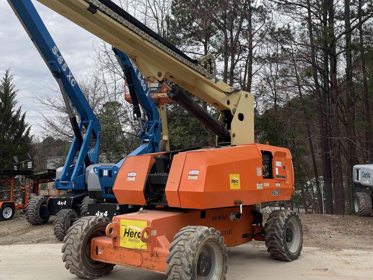 2017 JLG 860SJ