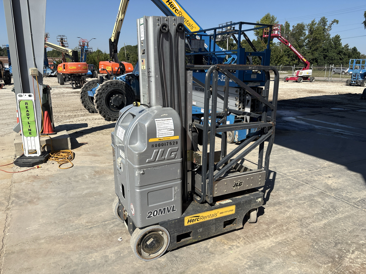 2014 JLG 20MVL-4
