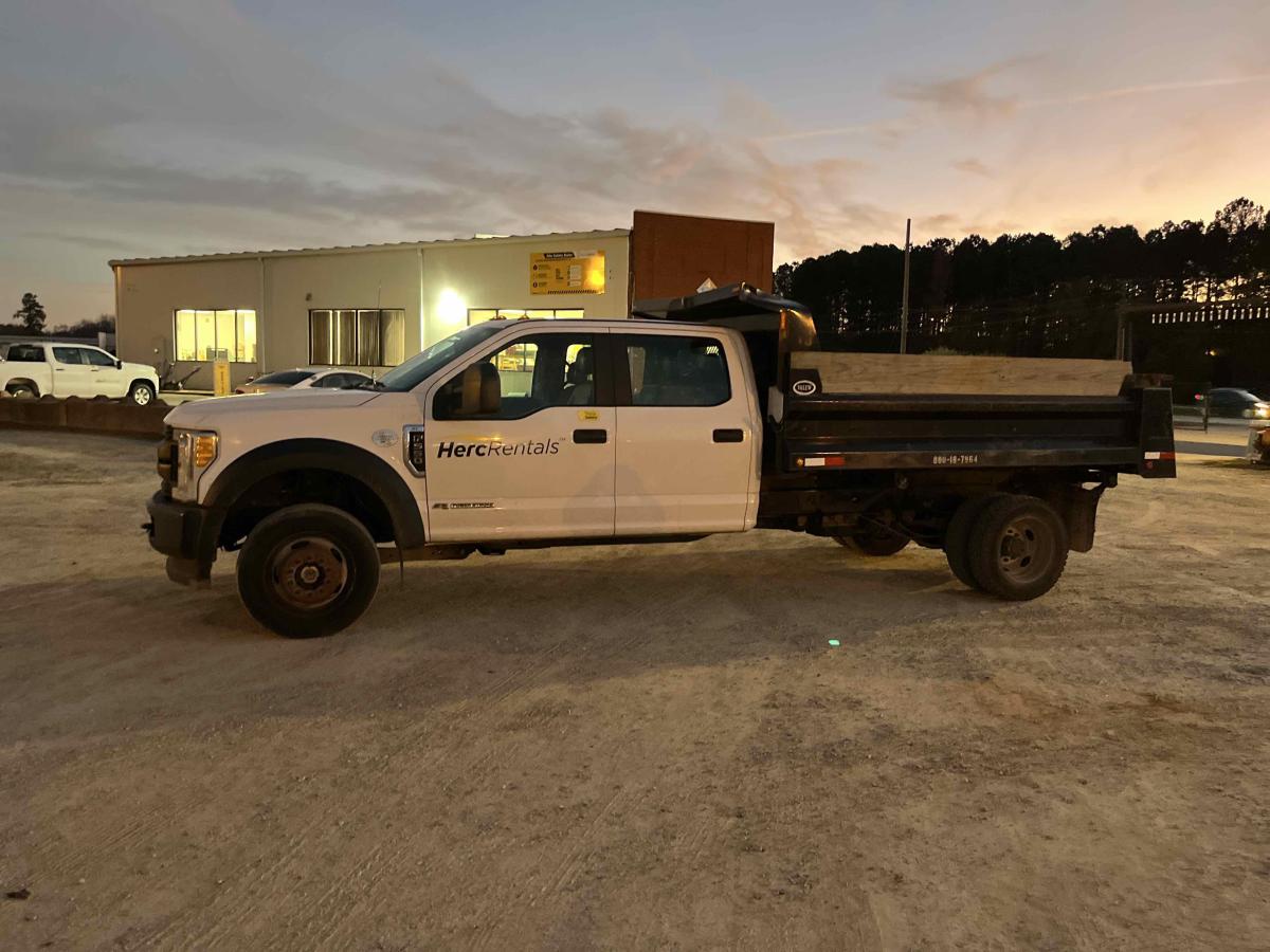2017 Ford F550