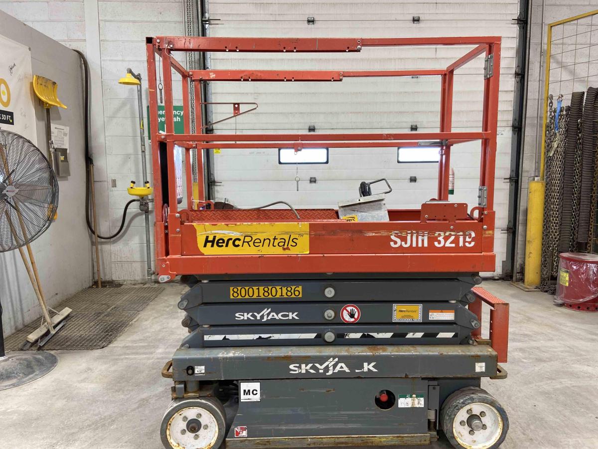 2017 Skyjack SJ3219