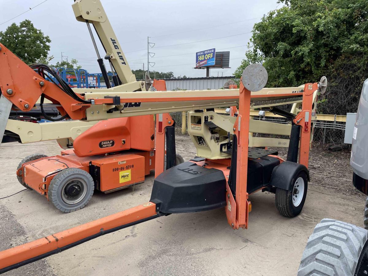 2016 JLG T500J