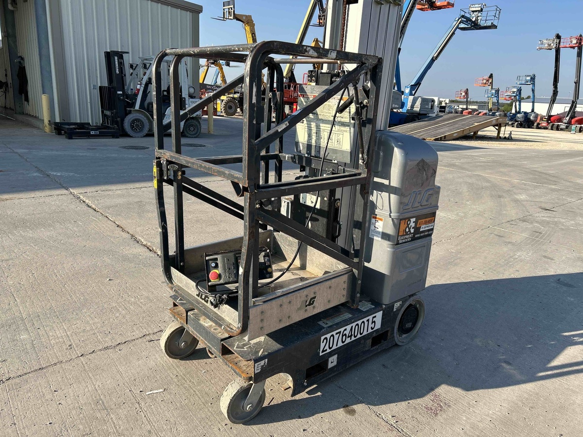 2018 JLG 20MVL