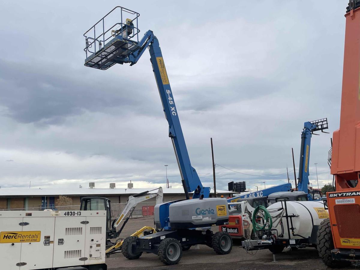 2019 Genie S-45XC