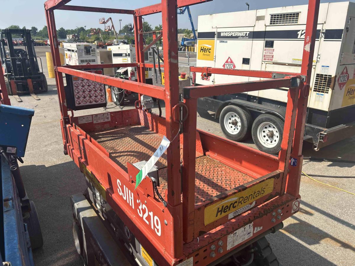 2018 Skyjack SJ3219-8
