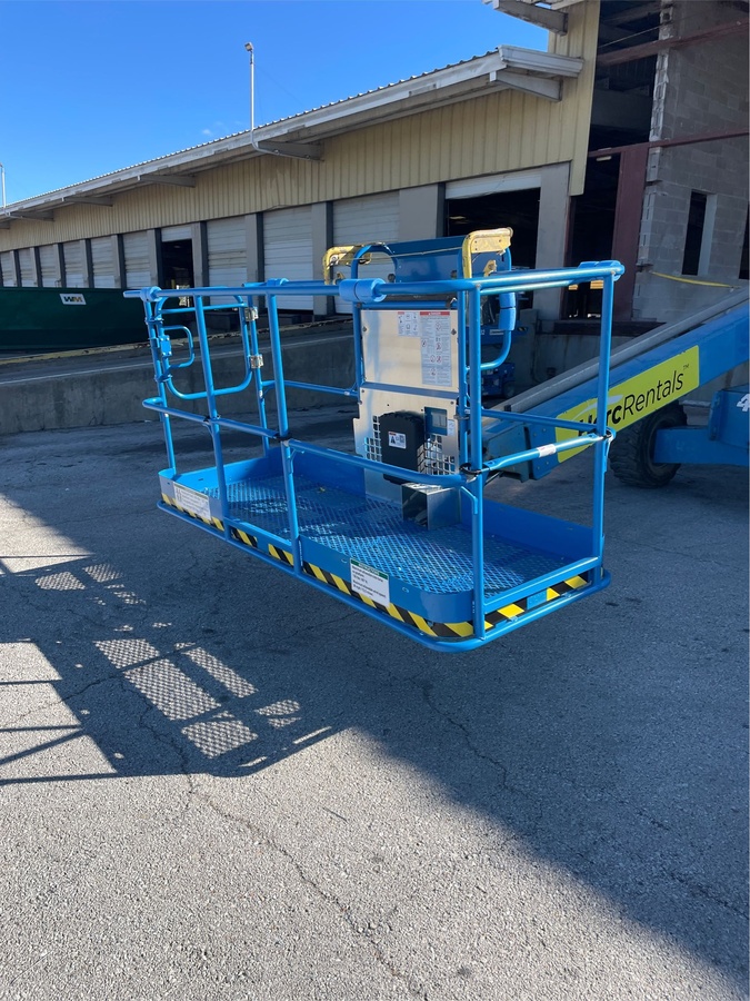 2018 Genie S-40-4