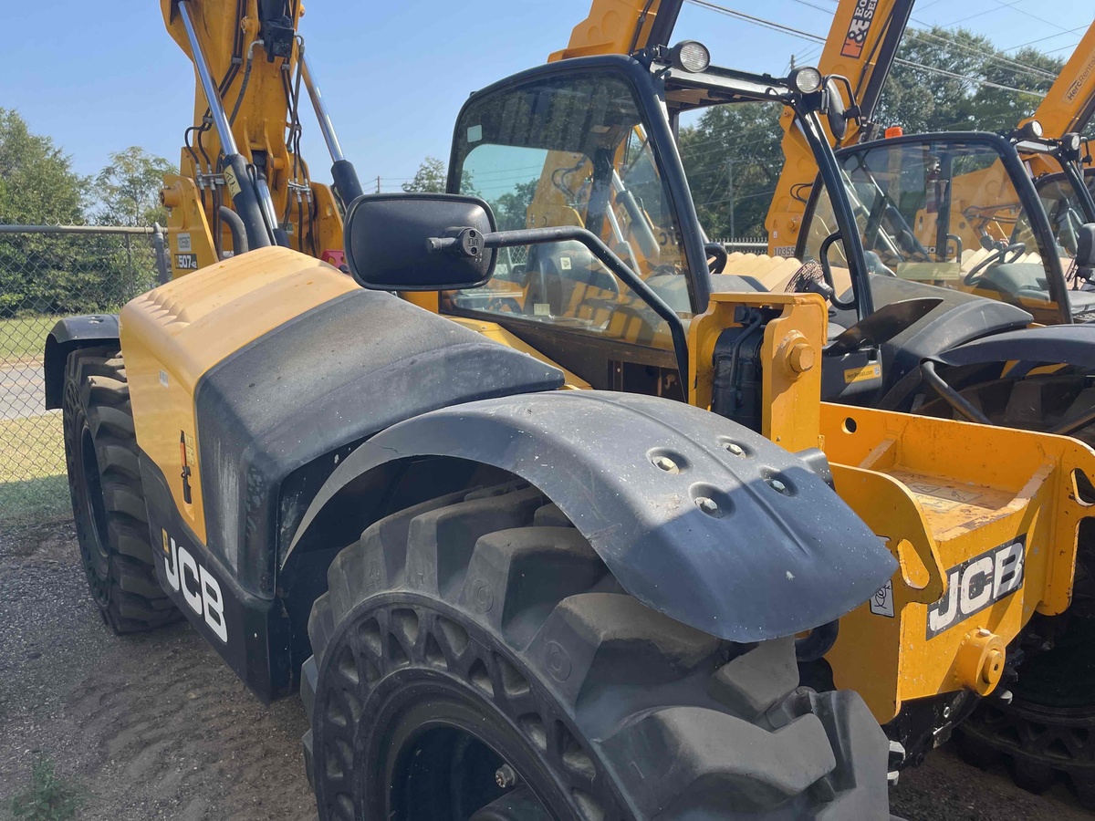 2022 JCB 507-42-2