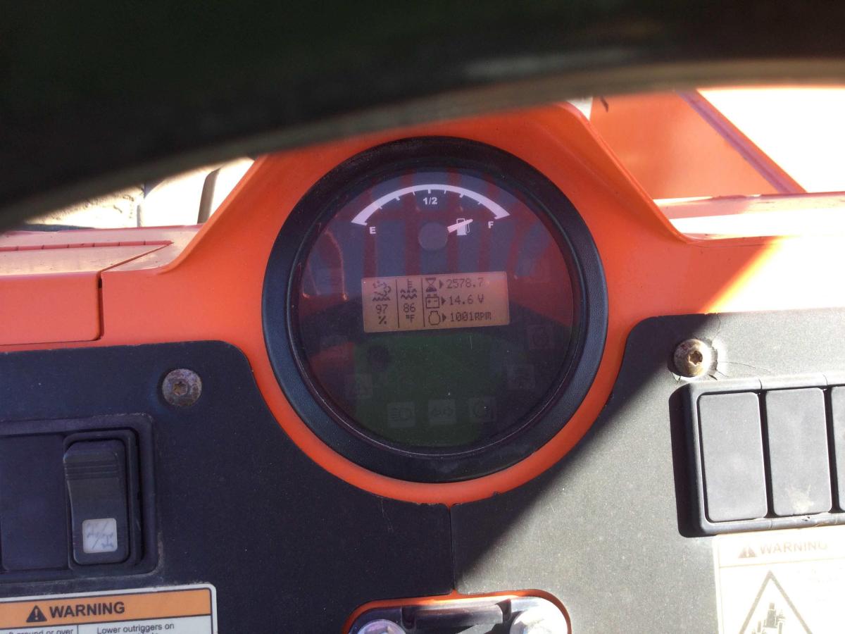 2017 SkyTrak 10054