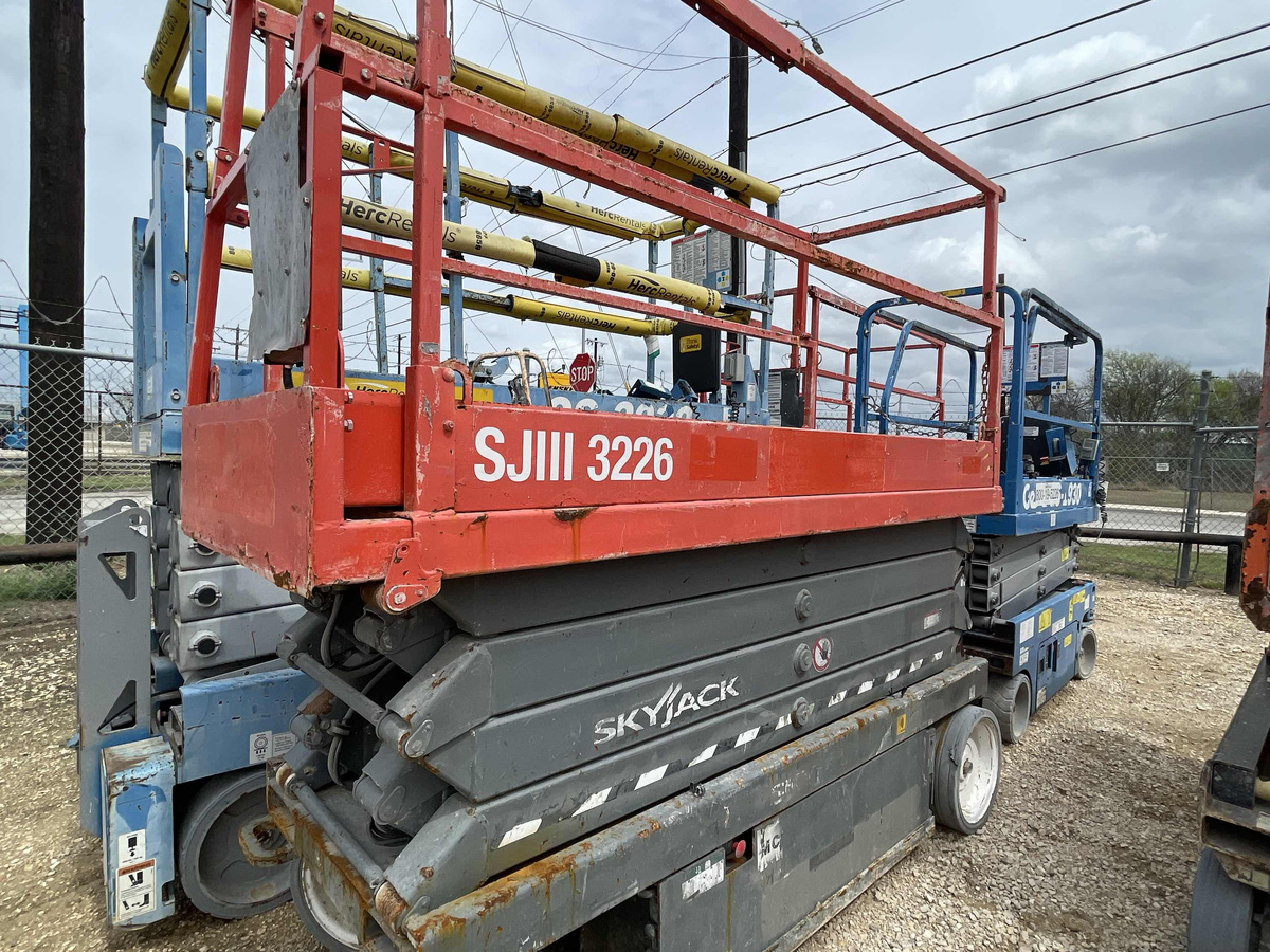 2016 Skyjack SJ3226