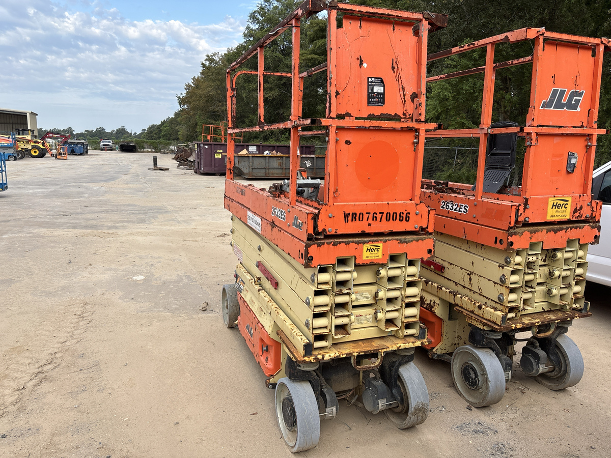 2018 JLG 2632ES-2