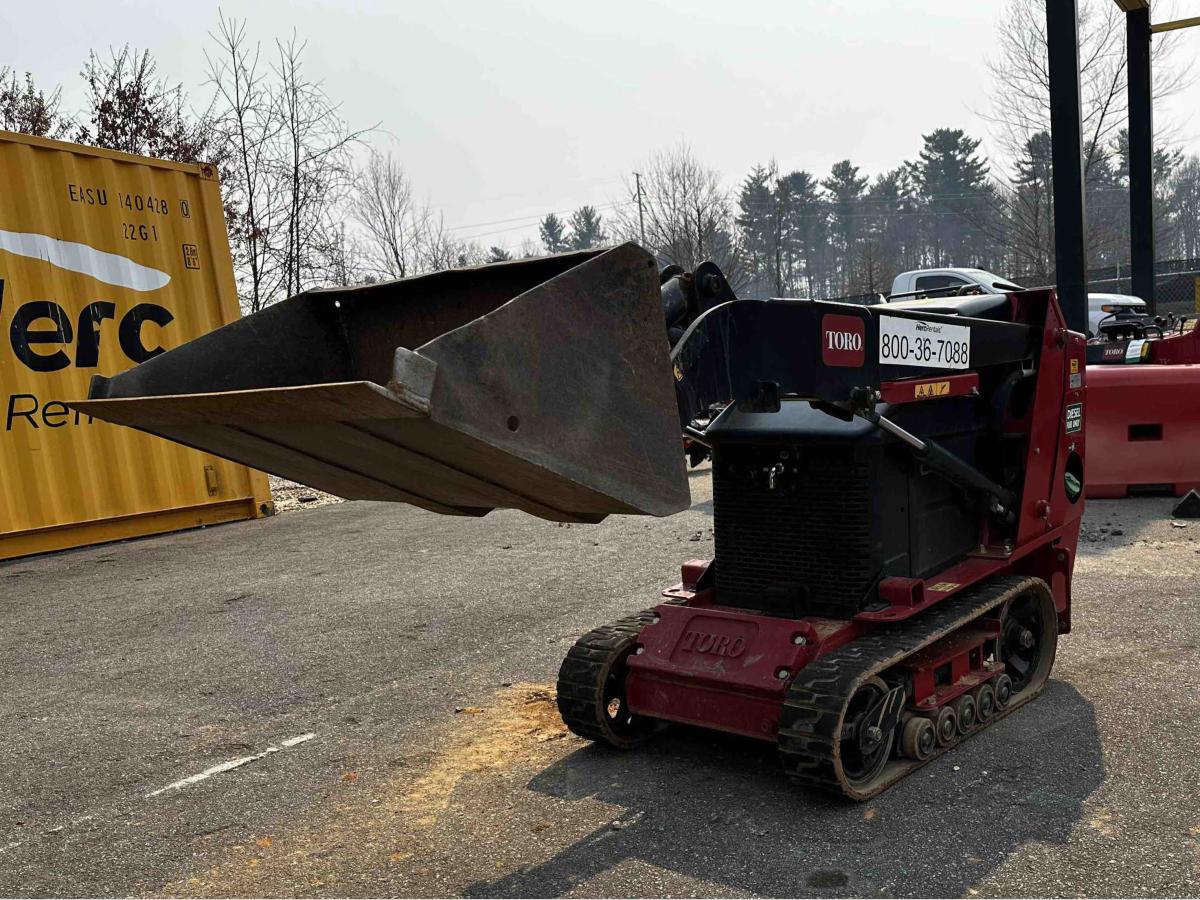 2021 Toro DINGO TX525N