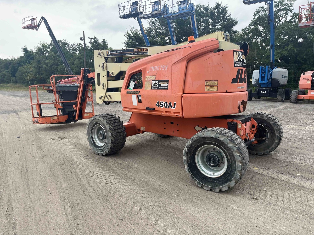2016 JLG 450AJ-14