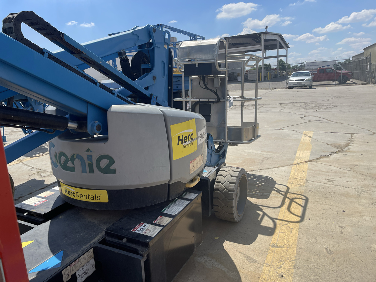 2017 Genie Z-33/18-4