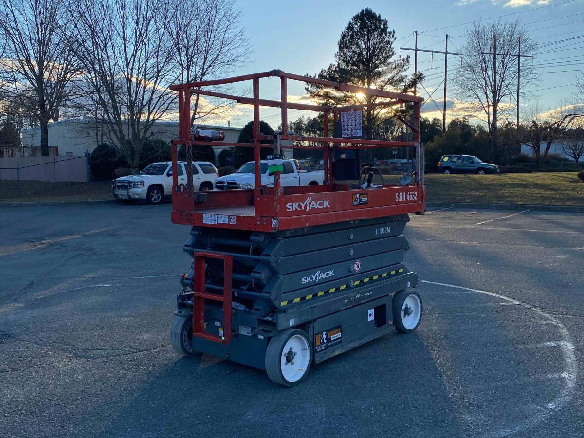 2016 Skyjack SJ4632