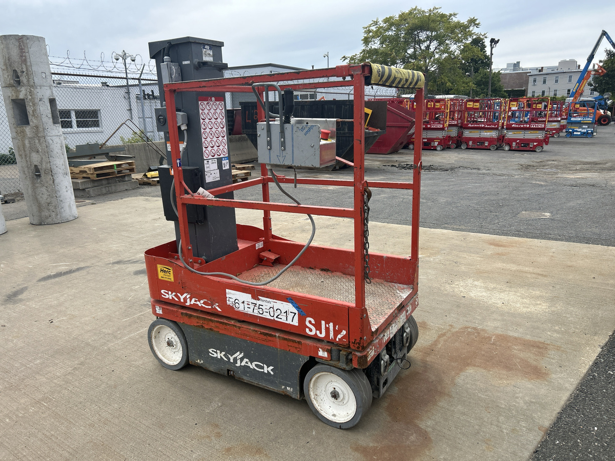 2019 Skyjack SJ12-3