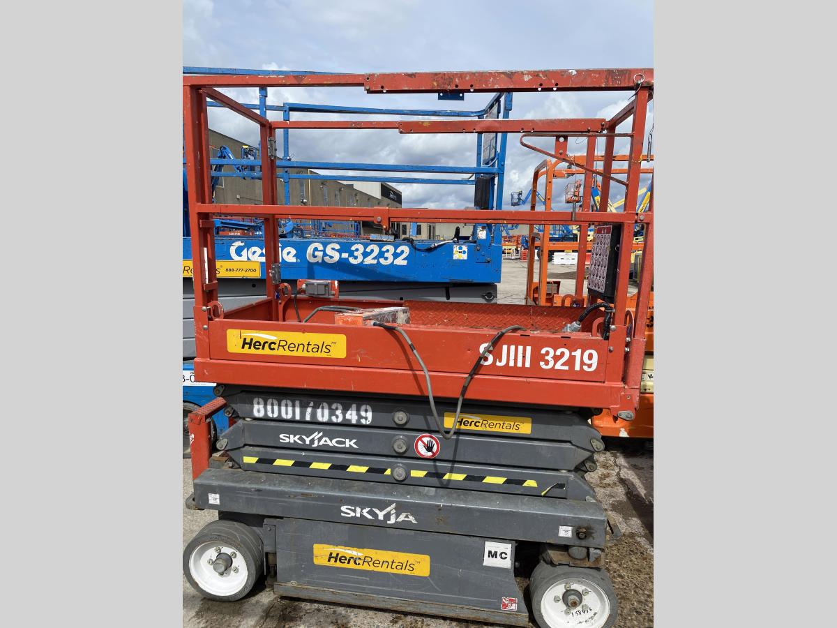 2017 Skyjack SJ3219-1