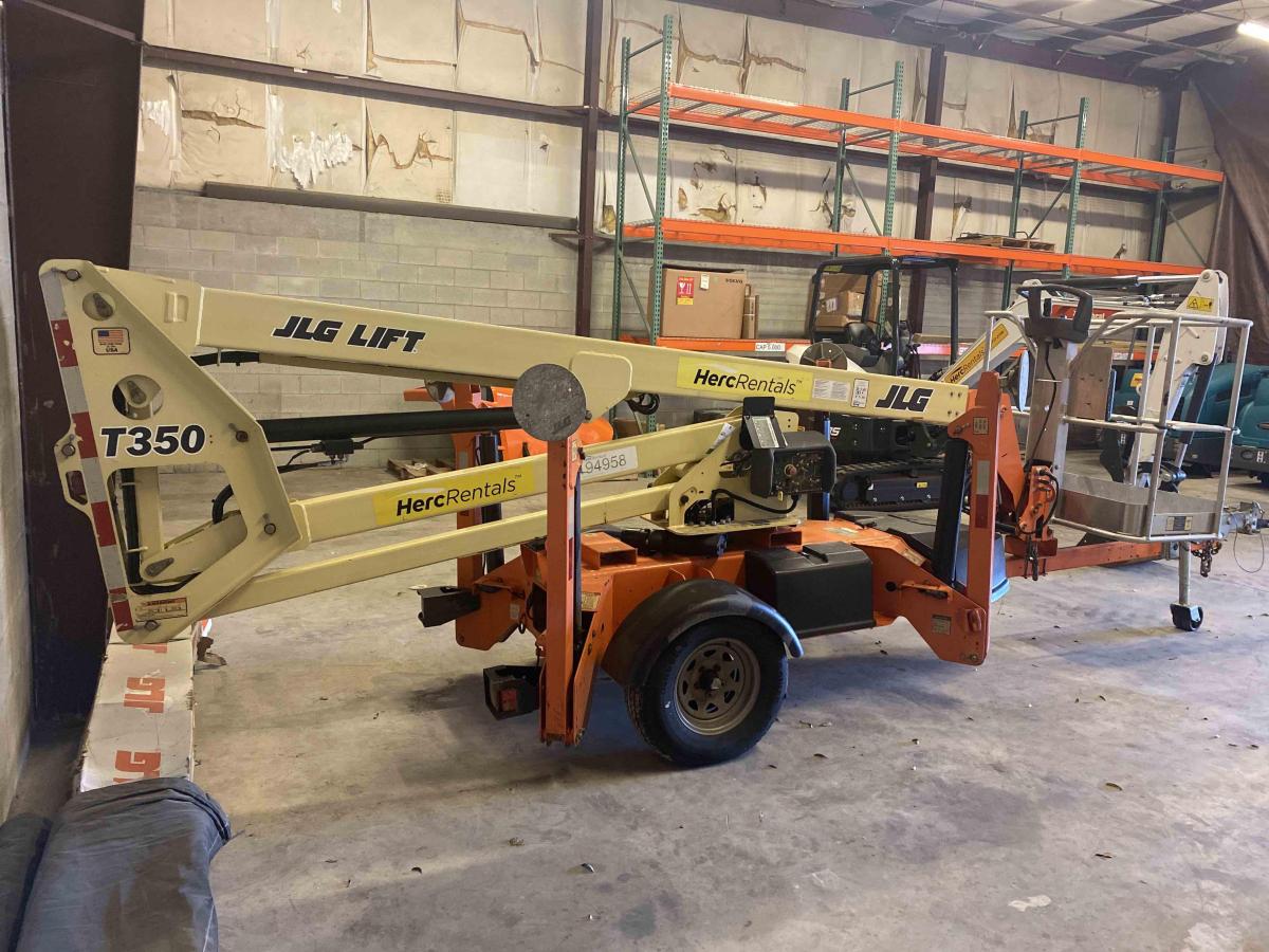 2018 JLG T350