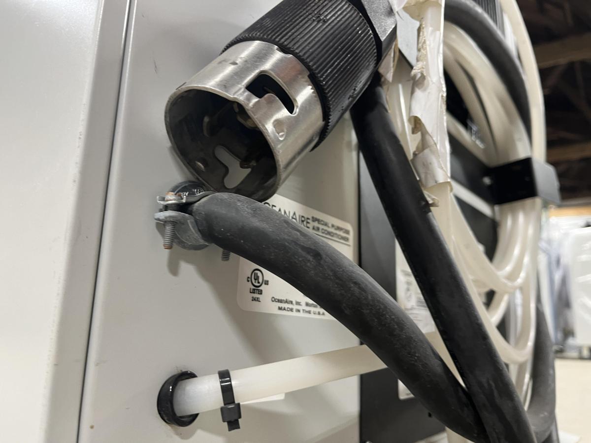 2019 OceanAire 2OACH6012-7