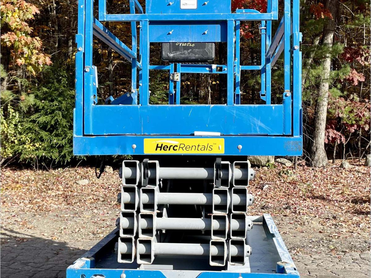 2016 Genie GS-3246-2