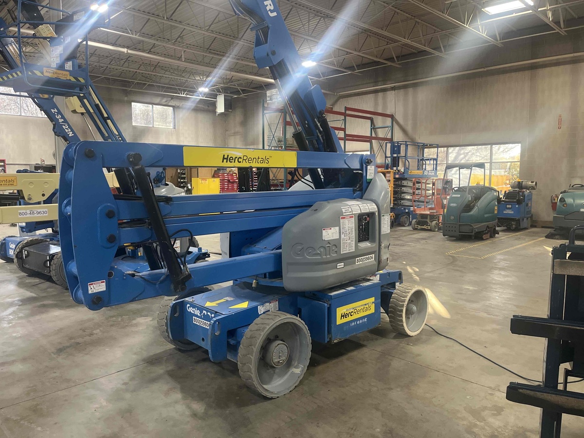 2015 Genie Z-40/23 N-4