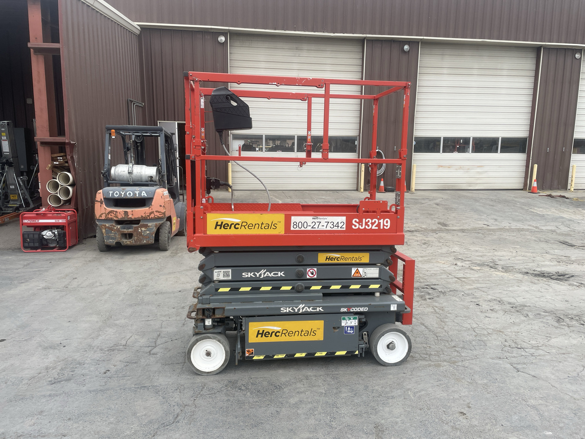 2020 Skyjack SJ3219