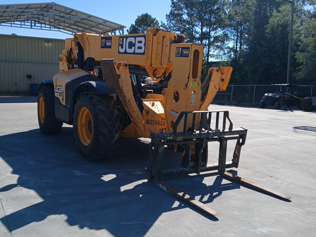 2017 JCB 510-56