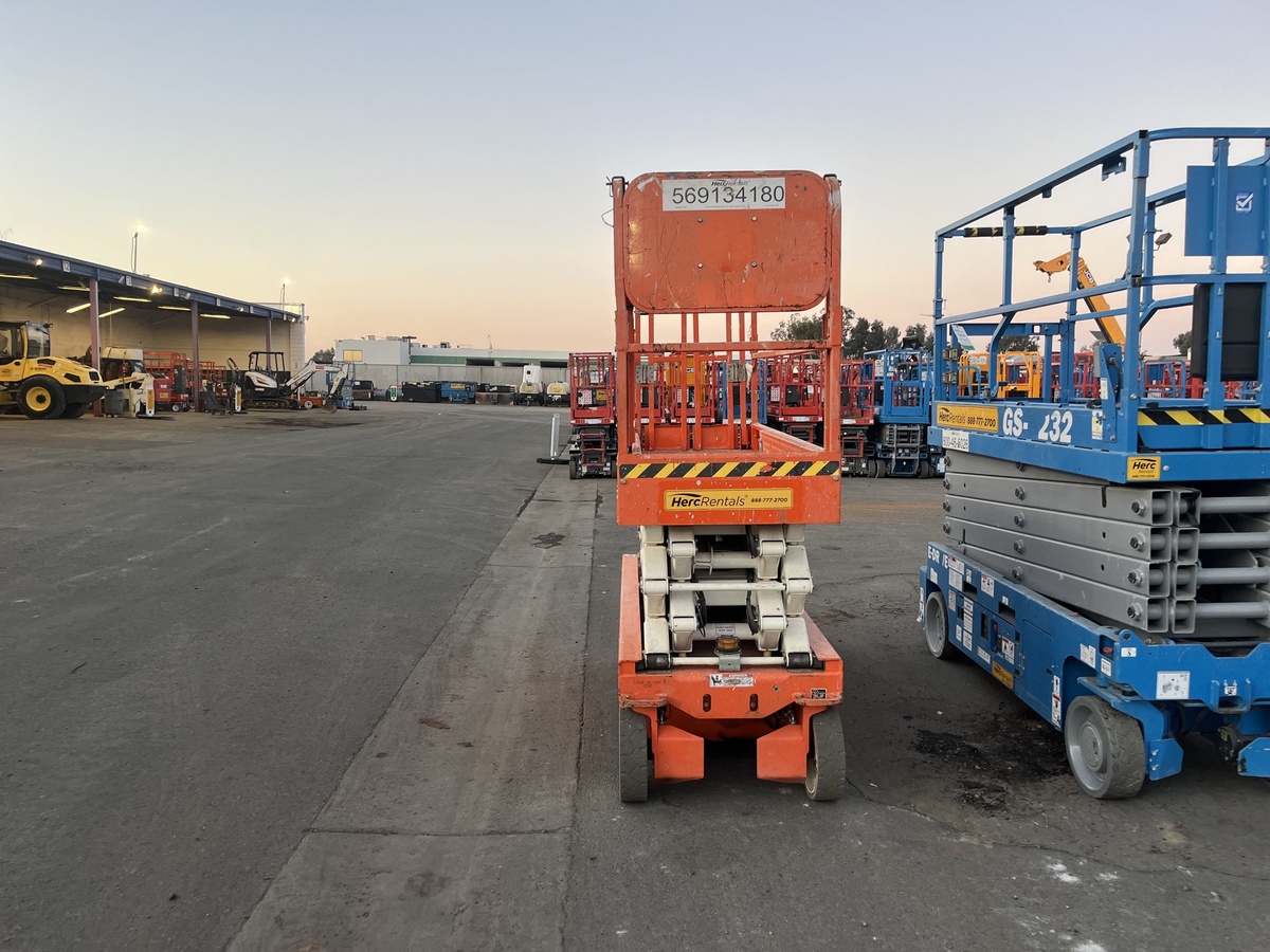 2021 Snorkel S3226E-4