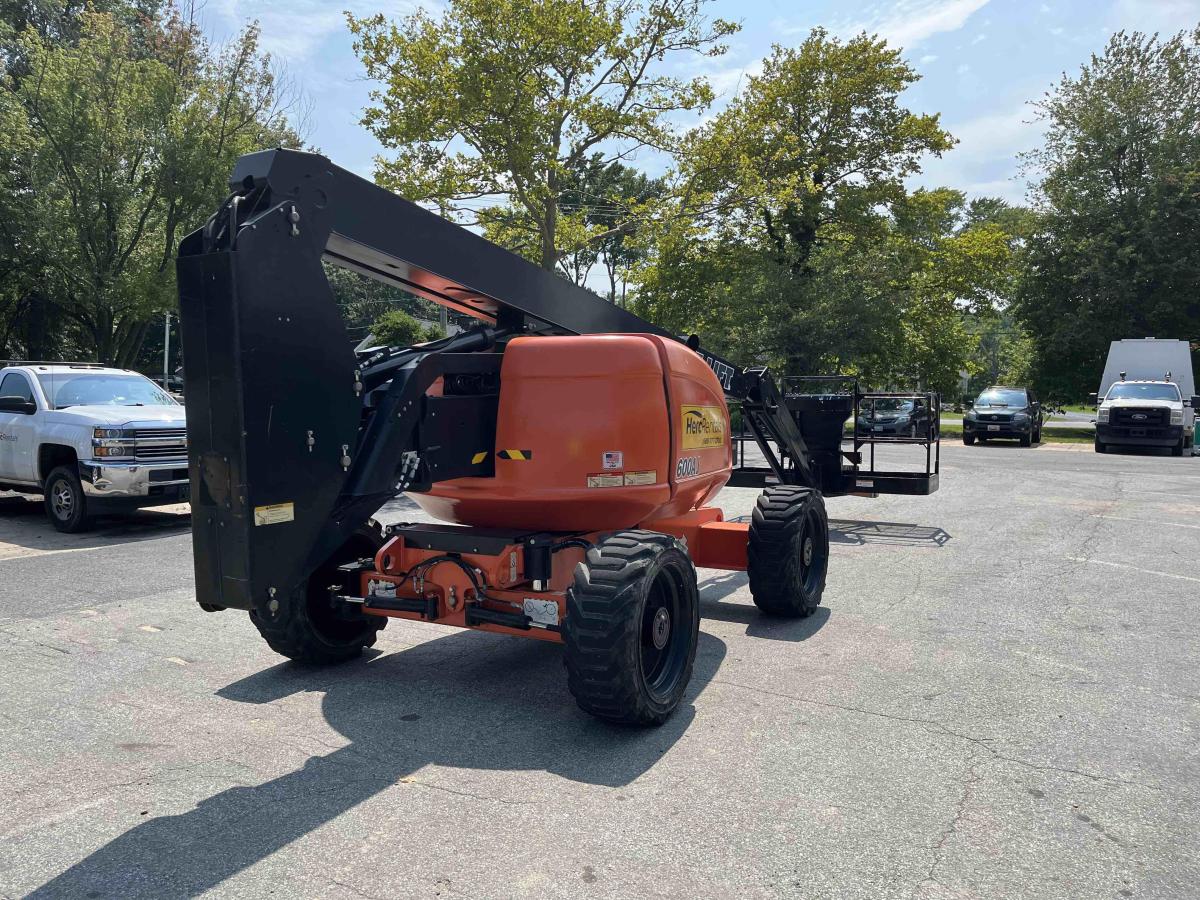 2013 JLG 600AJ